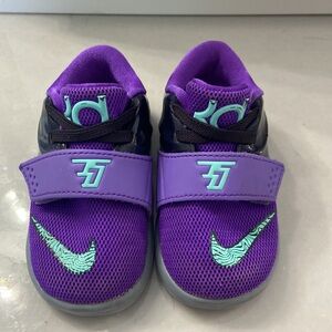 NIKE KD KEVIN DURANT 7 VII Purple Turquoise Black SIZE 5c tennis shoes *wear